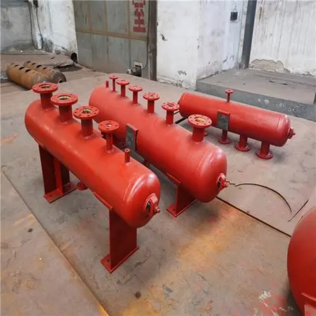 绥滨分集水器安装高度